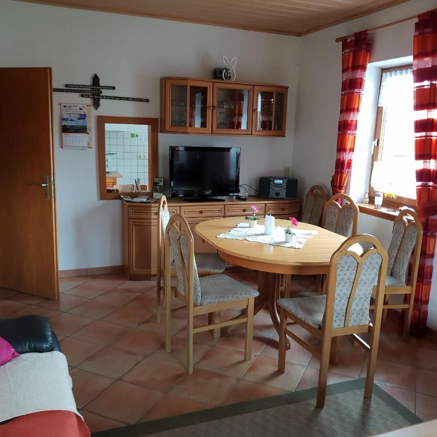 Ferienhaus Rhoenspass Mosbach  Bagian luar foto